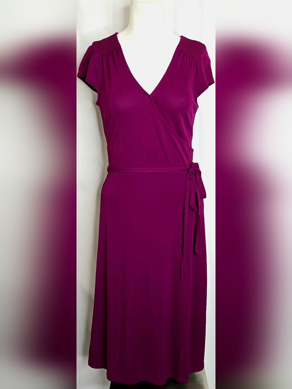 Ann Taylor LOFT Magenta/Purple Smocked Faux Wrap Midi Dress Size‎ 4 NWOT